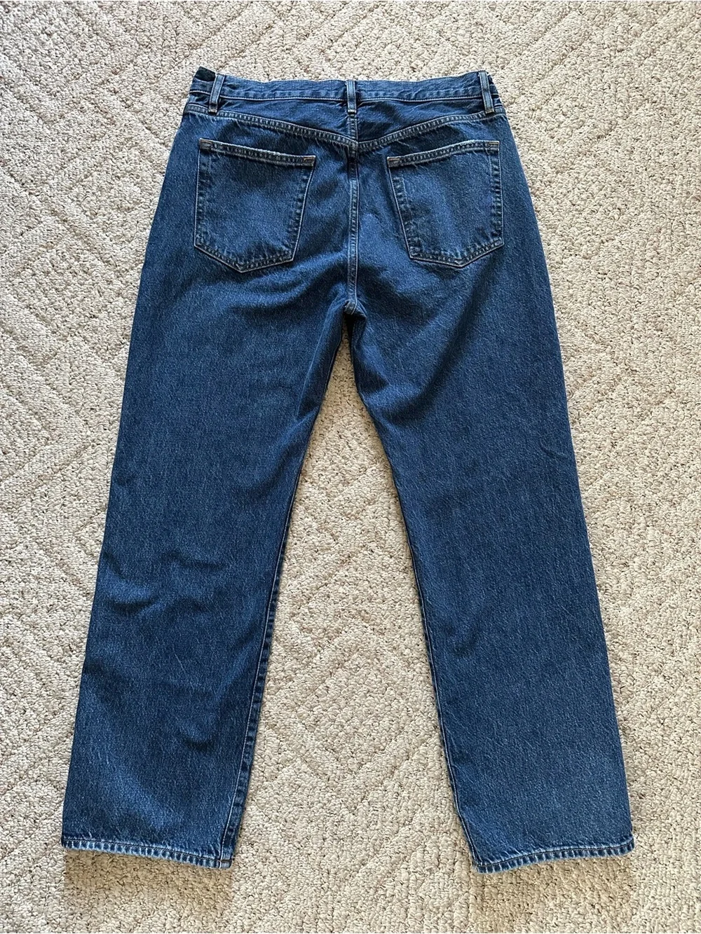 FRAME The Staple Straight-Leg Jeans - Picture 5 of 9